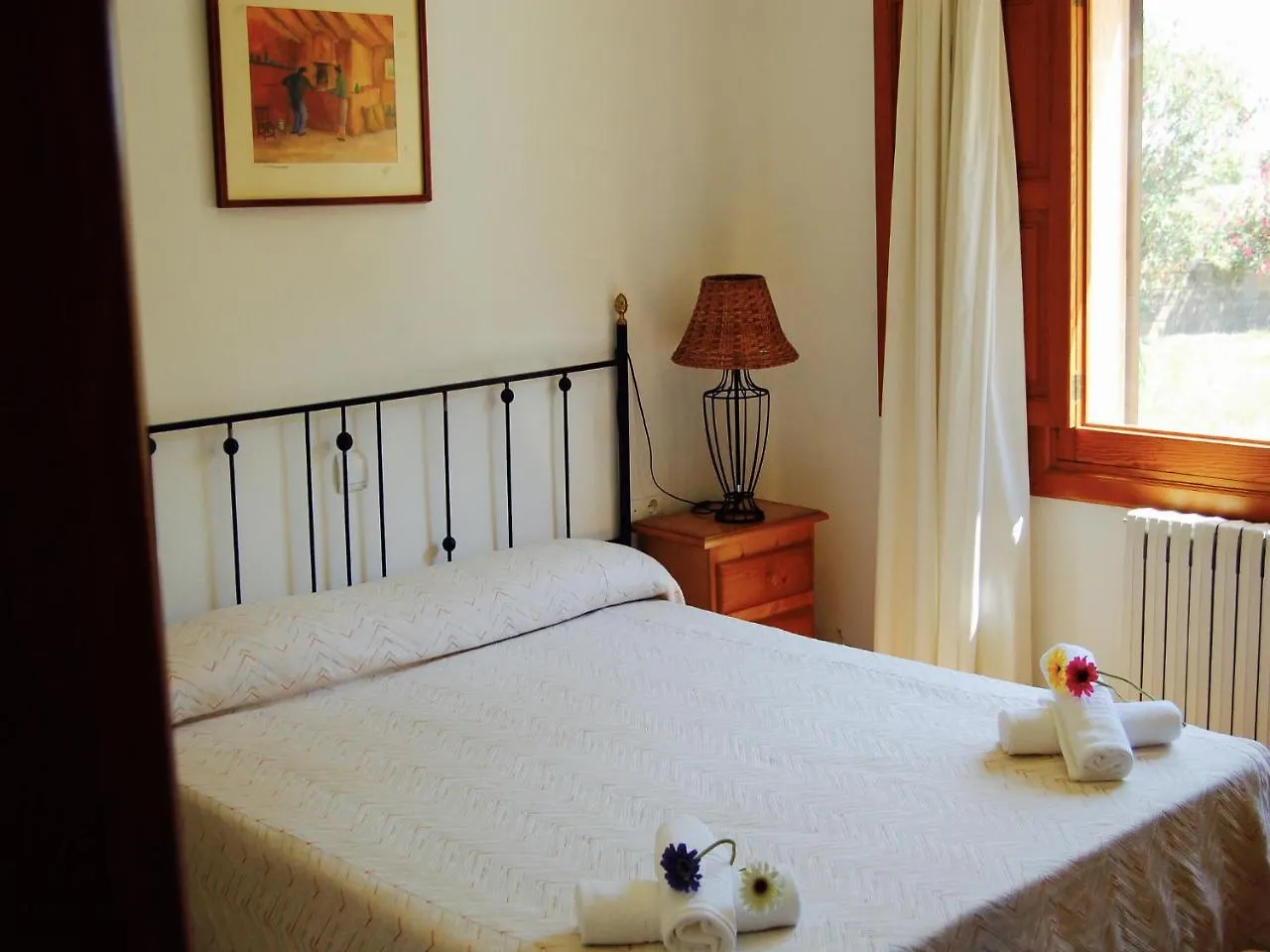 Mountain Beach Villas: Family-Friendly Retreat for Active Travelers Port de Pollenca Spain
